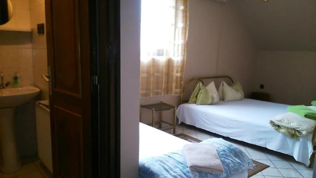 Hotel Palota Budapest 2*,  Hungary